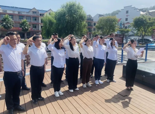 慶七一，喜迎二十大 | 廣旅集團(tuán)開(kāi)展主題黨日活動(dòng)